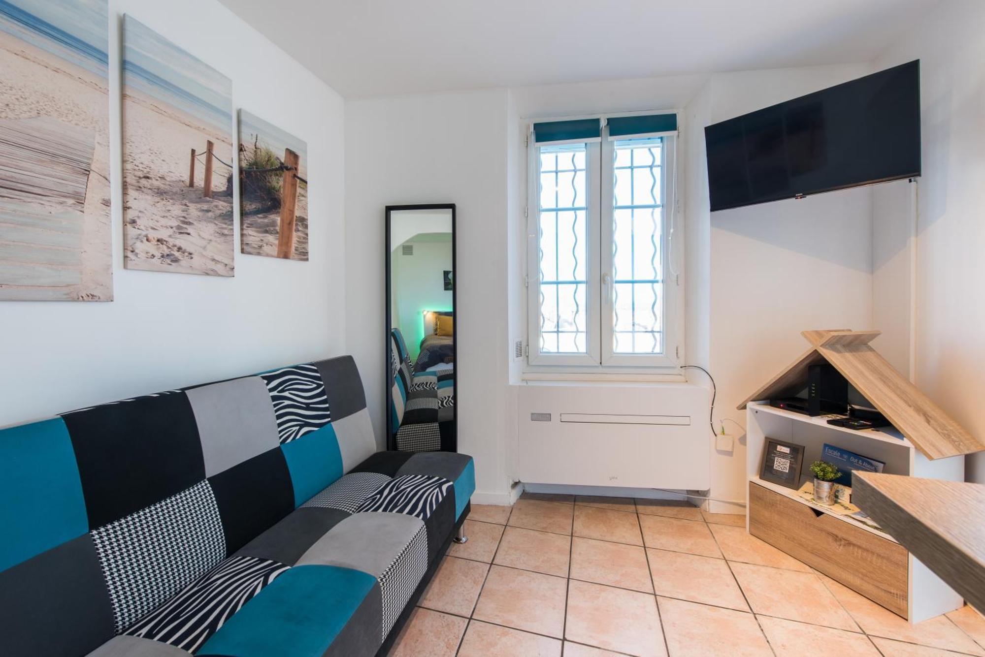 Beautiful Renovated Studio With View- Old Ιέρ Εξωτερικό φωτογραφία