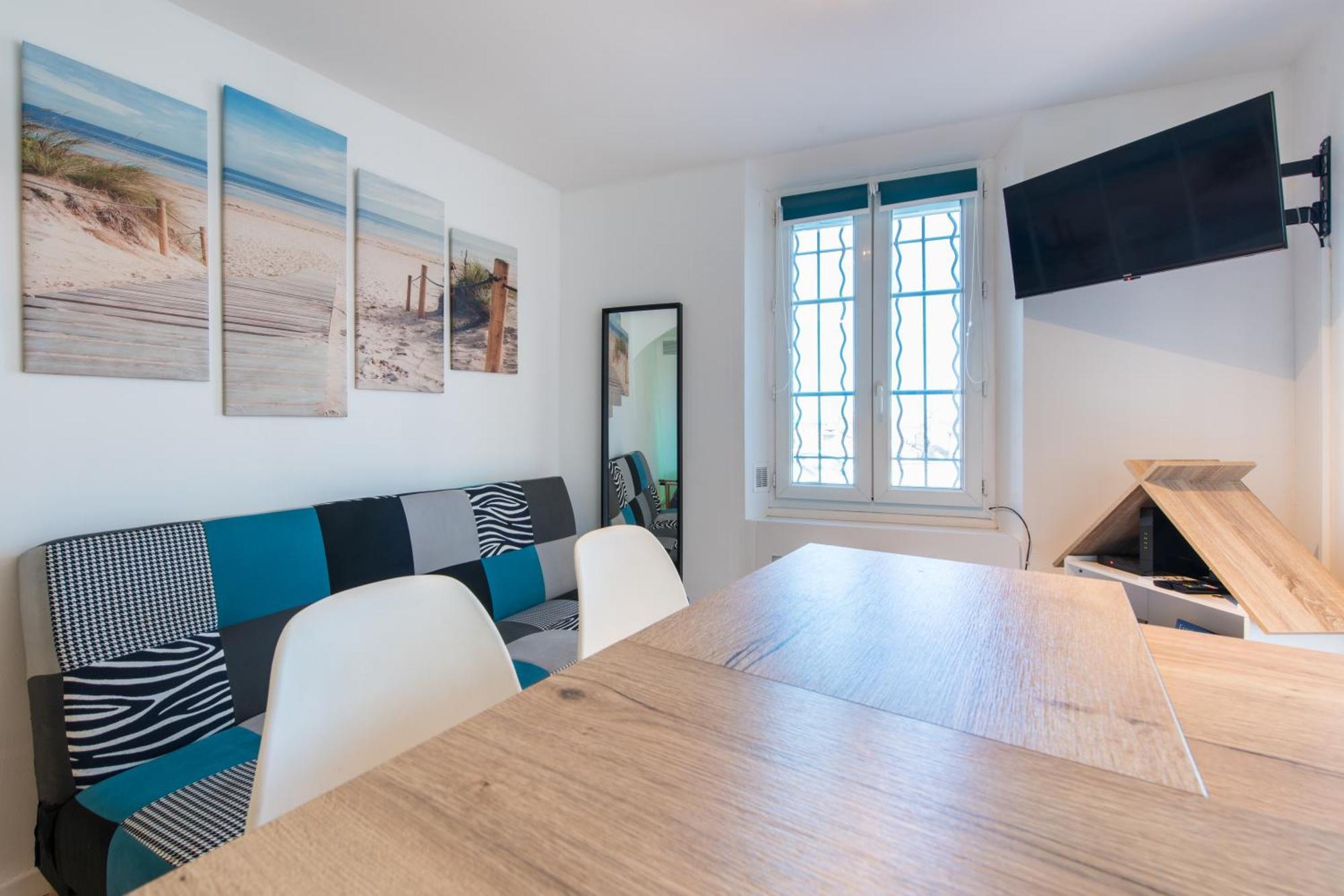 Beautiful Renovated Studio With View- Old Ιέρ Εξωτερικό φωτογραφία